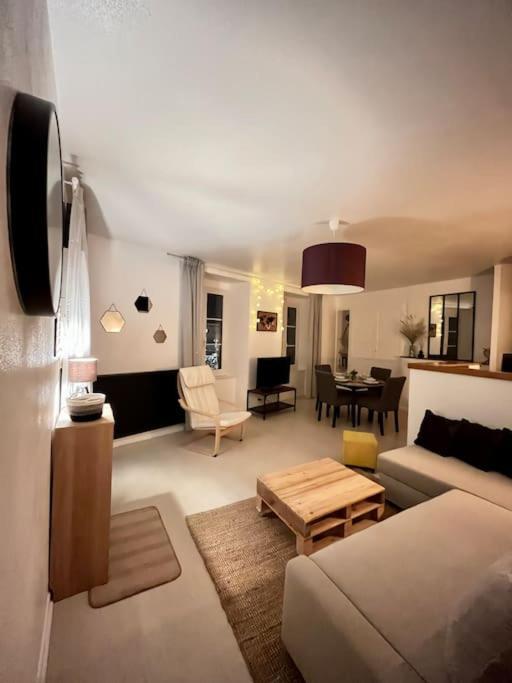 Appartement - Centre Ville Historique - Avec Vue Aurillac Exteriér fotografie